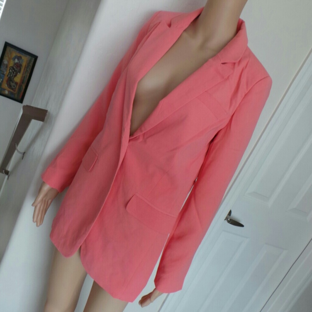 🆕Beautiful Coral Long length boyfriend Blazer